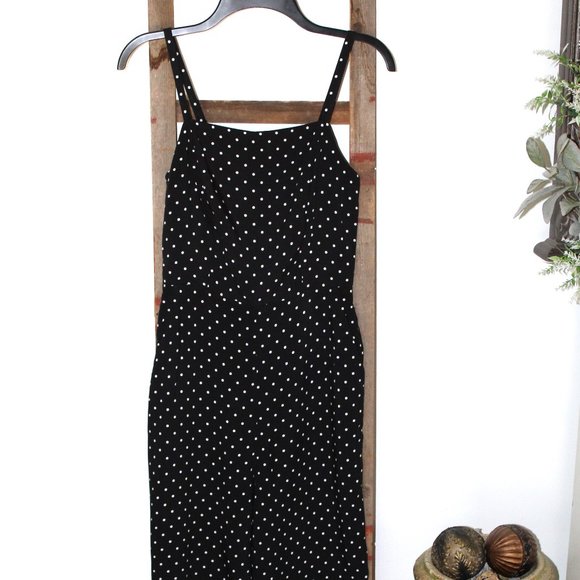 Old Navy Cropped Polka Dot Corset Style Smocked Wide Leg Jumpsuit - Picture 8 of 14